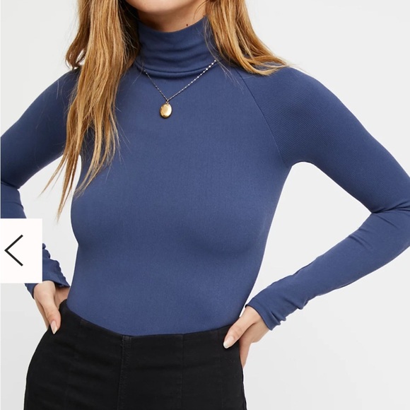 /super-soft-turtleneck-bodysuit-by-intimately-at-free-people-in-navy-size-M/L - Picture 2 of 8